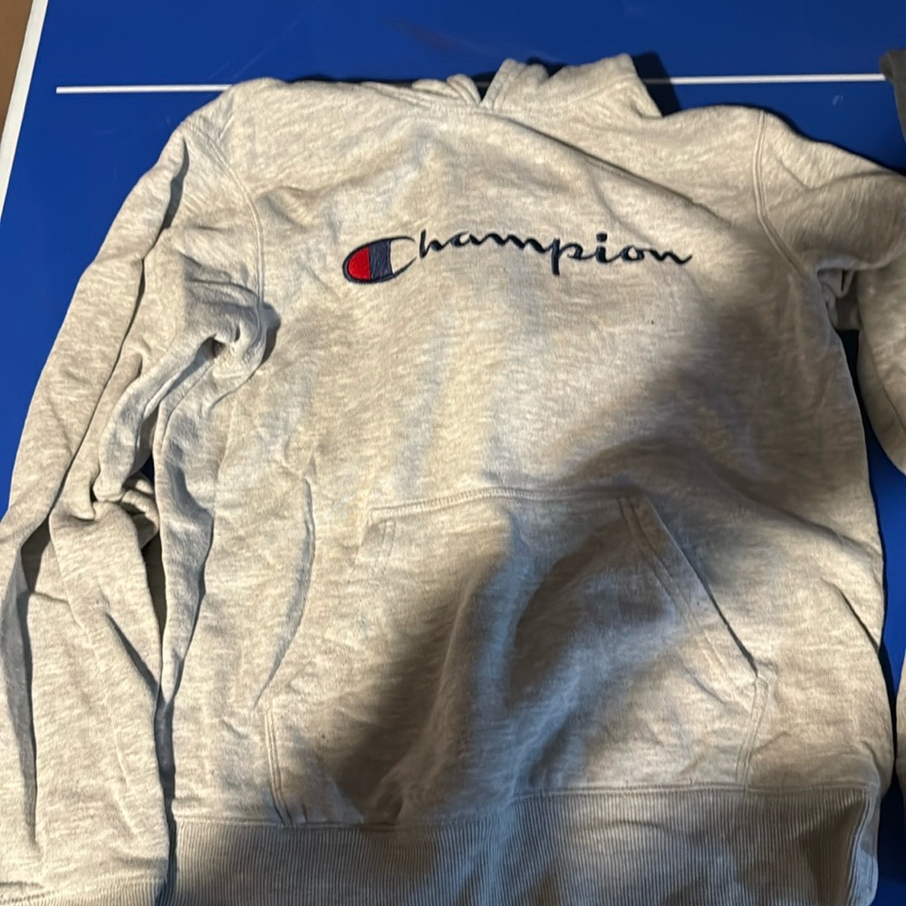Champion xl boys hoodie